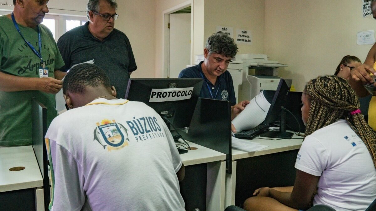 Búzios recebe representantes do Programa de Educação Ambiental da Bacia de Campos