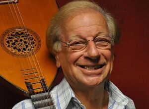 Músico e humorista Juca Chaves morre aos 84 anos em Salvador