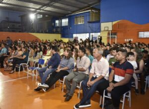 Prefeitura de Maricá entrega 561 certificados para alunos dos cursos de robótica e astronomia
