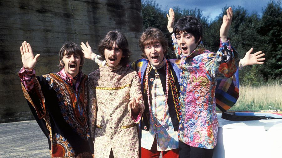 Talentos mirins de Rio das Ostras fazem homenagem aos Beatles