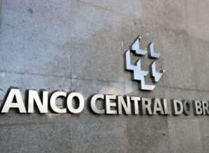 Copom mantém juros básicos da economia em 13,75% ao ano