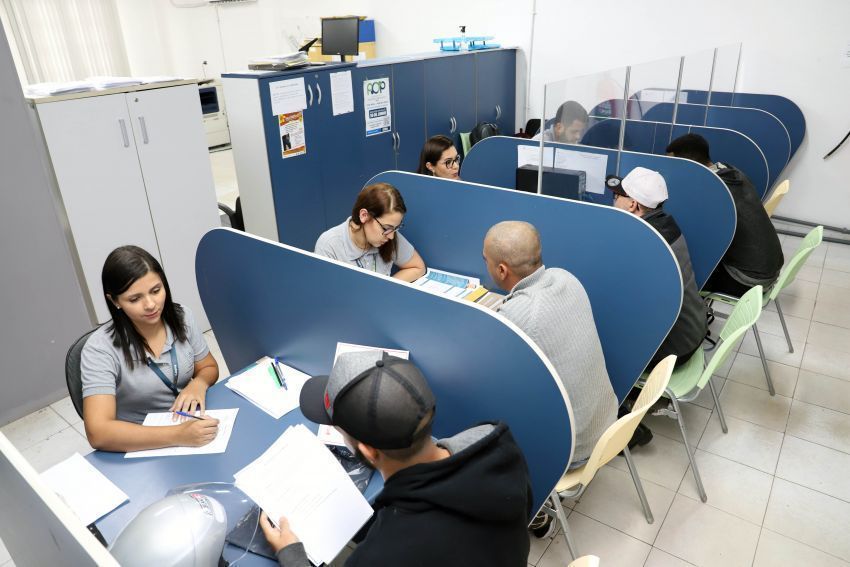 Banco de Empregos de Rio das Ostras oferece 581 vagas