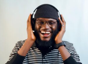Plataforma de podcast amplifica vozes africanas