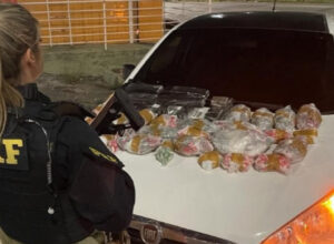 Homem é preso transportando cerca de 13 kg de drogas do Rio para Arraial do Cabo