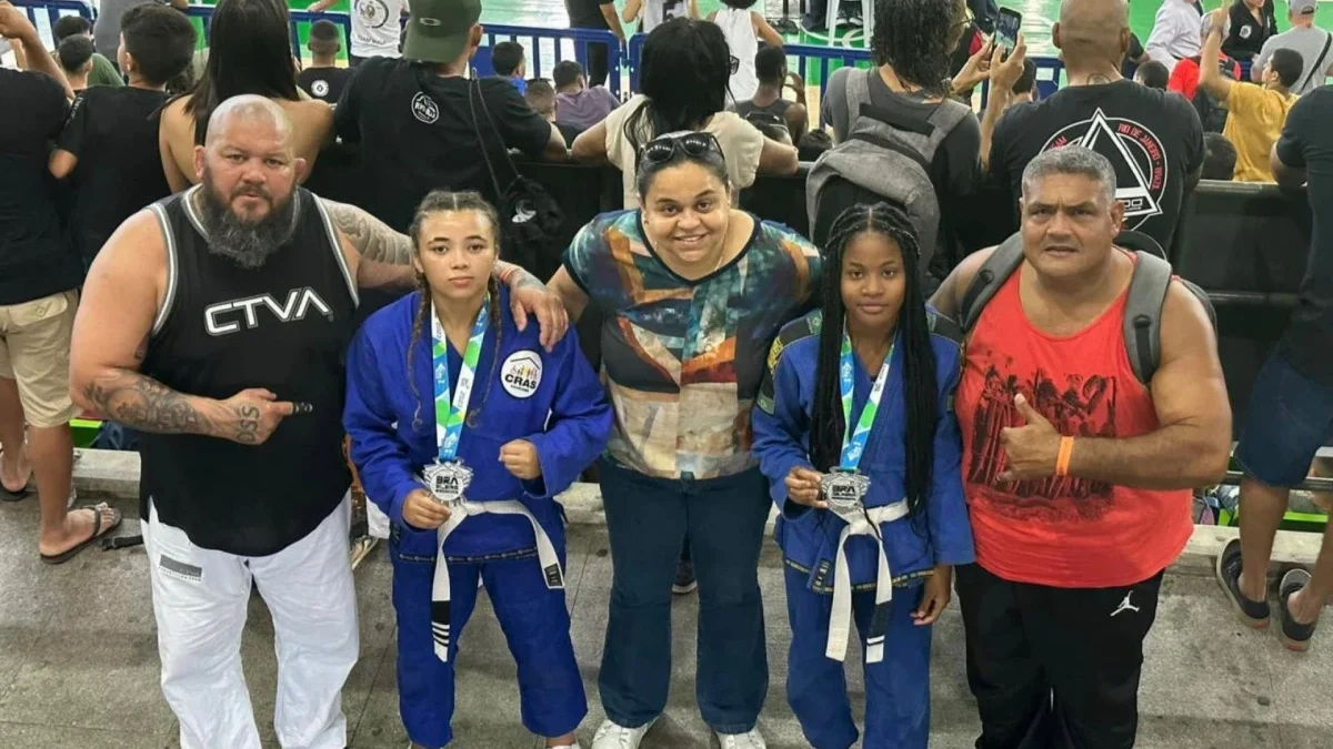 Destaque no mundo esportivo: alunos do CRAS Araruama conquistam medalhas no Campeonato Brasileiro de jiu-jítsu