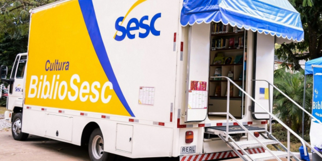 Carmo recebe a biblioteca itinerante do SESC RJ