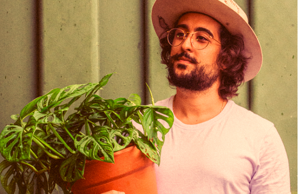 Zeeba estreia novo show, inspirado no álbum “Cultivar”