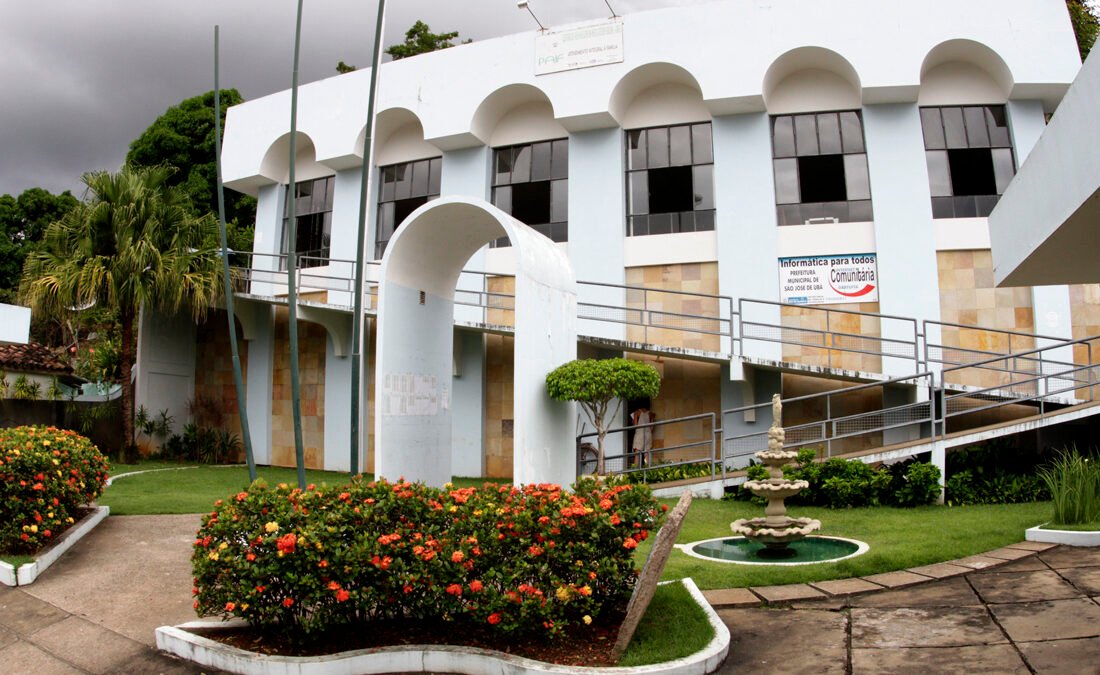 Centro Cultural Zacharias Rodrigues Netto tem biblioteca com mais de 9,6 mil volumes
