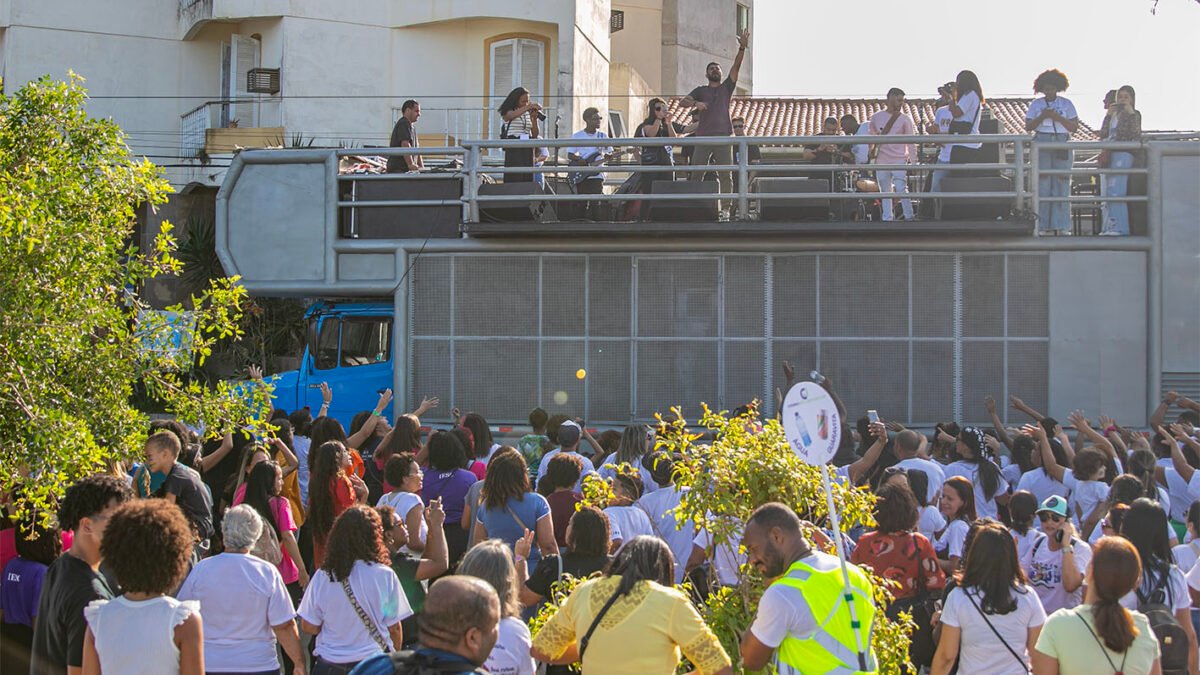 Adoração e fé marcam Marcha para Jesus em Macaé