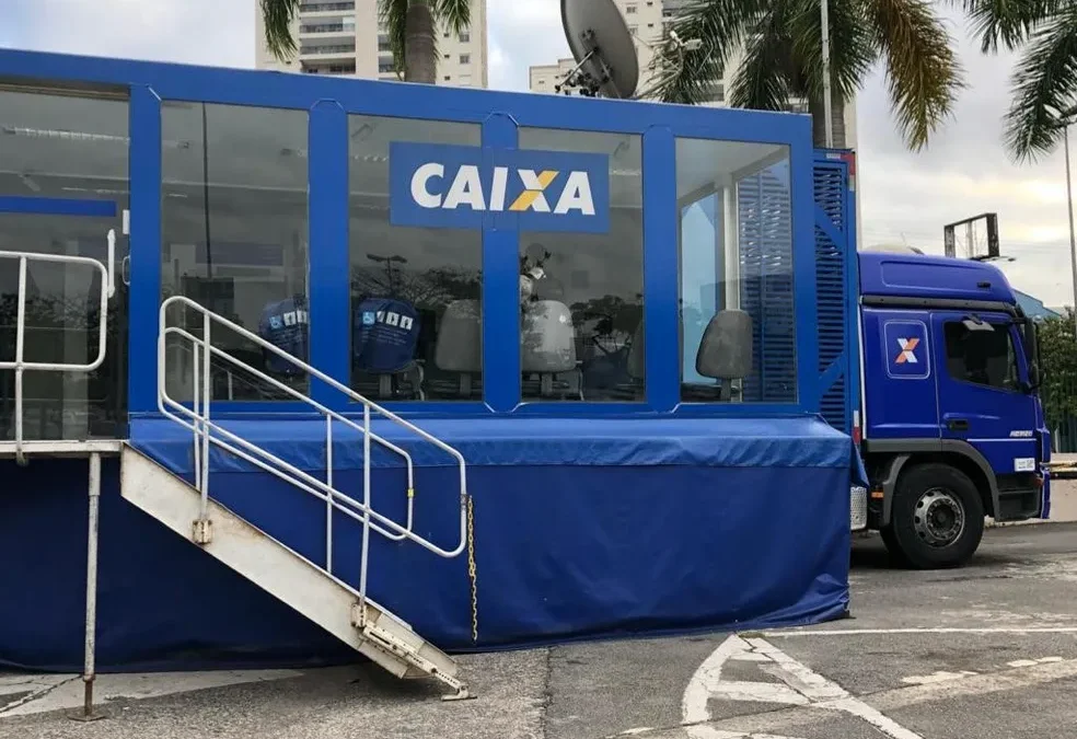 Sumidouro recebe caminhão da Caixa