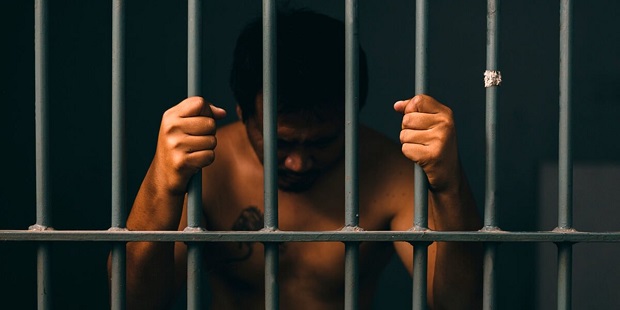 Foragido da justiça é preso pela PM em Inoã; criminoso tinha 11 anotações
