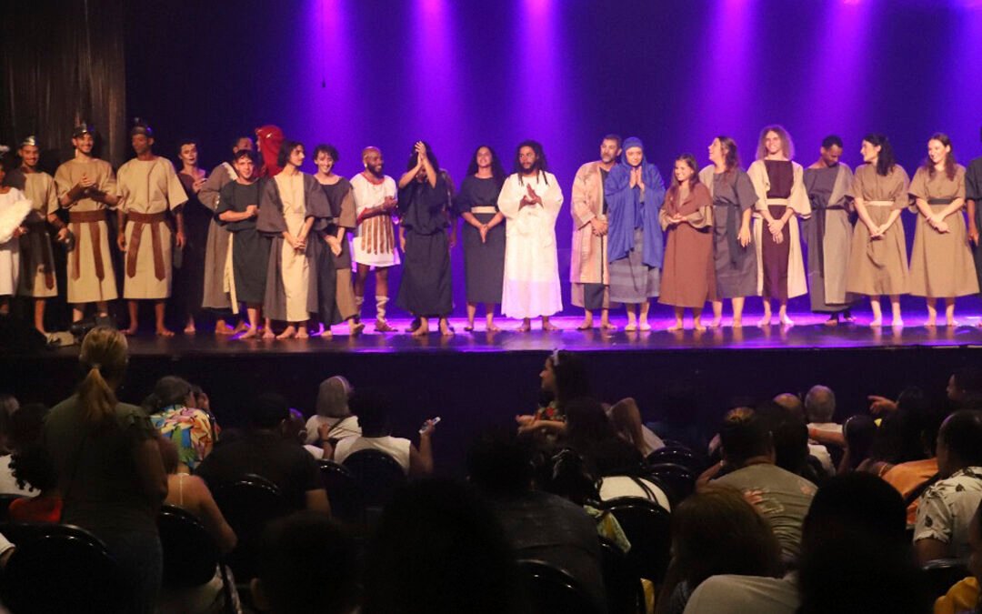 Rio das Ostras: Mais de 10 mil pessoas já passaram pelo Teatro Municipal Joel Barcellos em 2023