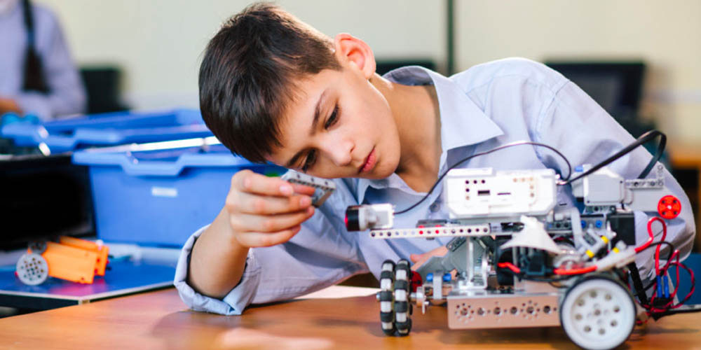 5 motivos pelos quais as crianças devem fazer um curso de robótica