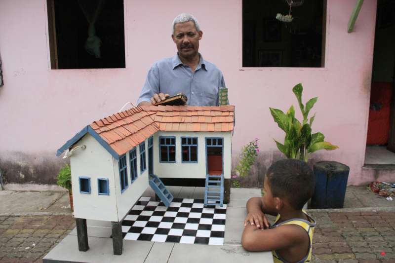 Conheça a Sebastião Bolelli, o artesão que adotou o Morro do Pião, em São José de Ubá