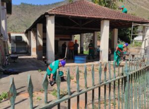 Prefeitura reforma escola centenária em Trajano