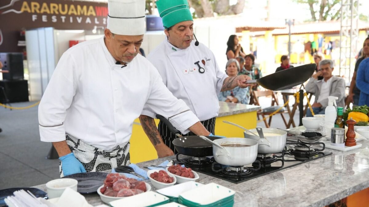 Palestra sobre vinhos, aula show de gastronomia e muita música marcam o terceiro dia do “Araruama Wine Jazz Festival”