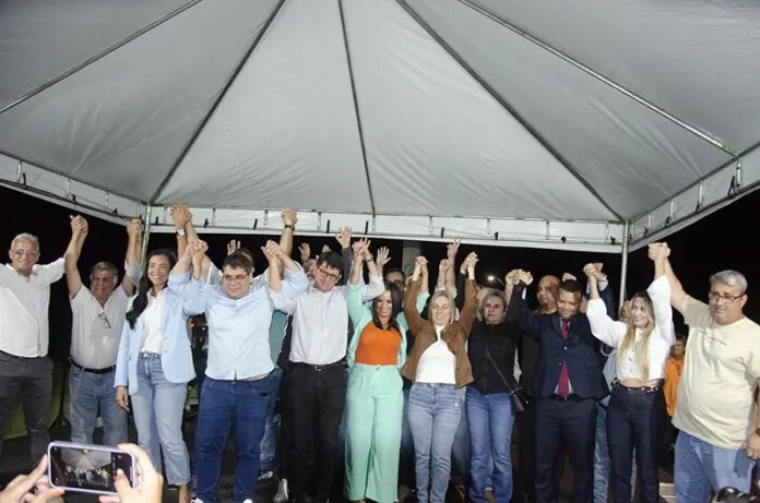Inauguração da nova passarela sobre a linha férrea em Seropédica