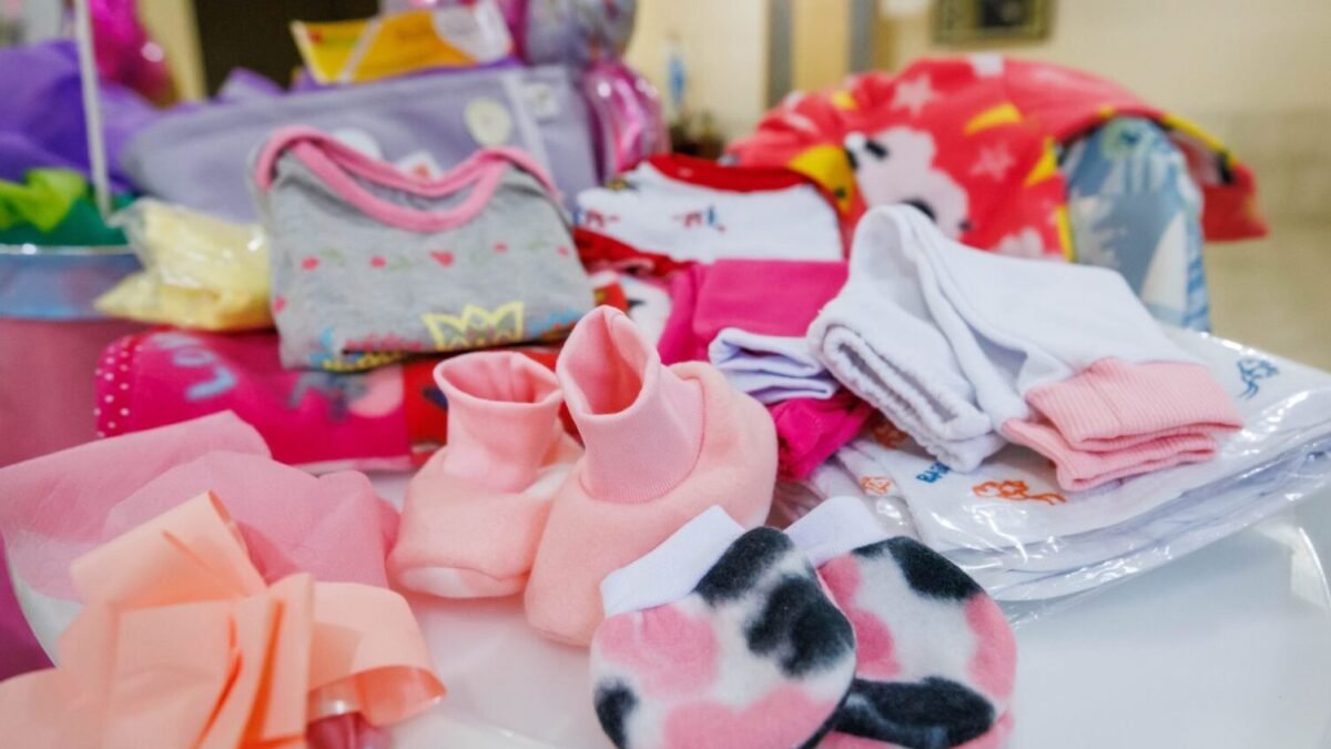 CRAS Meudon comemora 10 anos de entrega de enxovais para grávidas