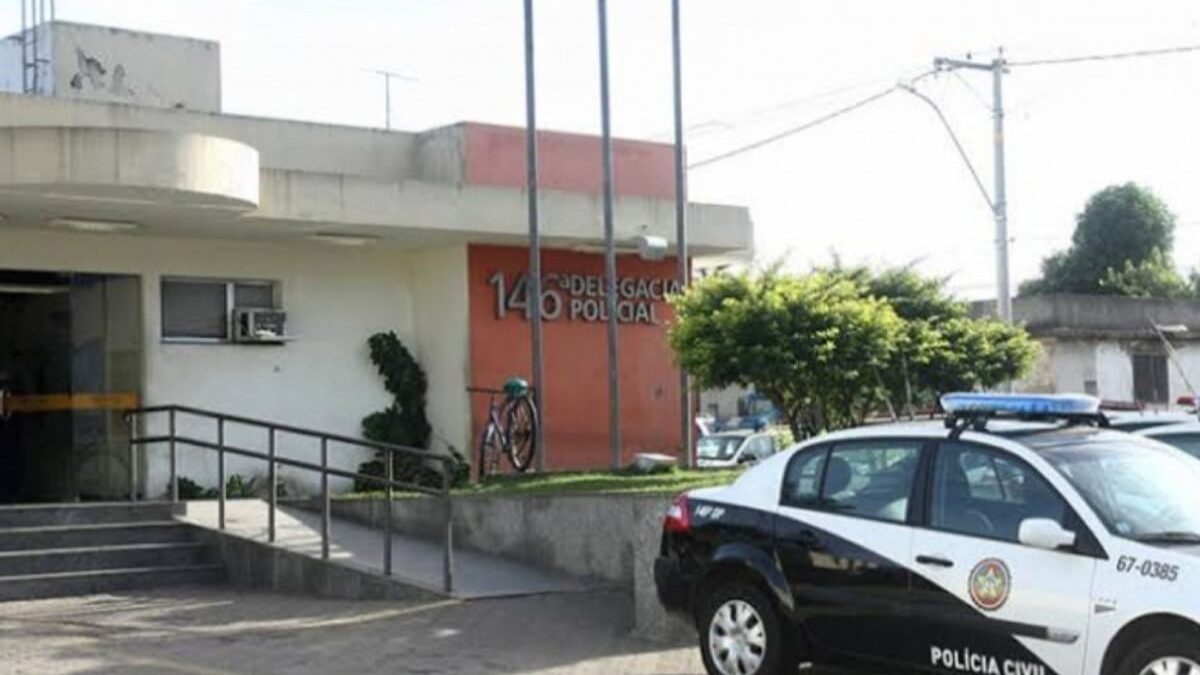 Homem é preso por suspeita de matar e enterrar mulher no quintal de casa em Campos