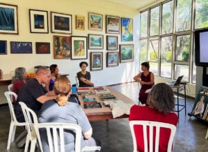 Oficina da exposição ‘Conexões’ movimentou a Casa de Cultura de Teresópolis