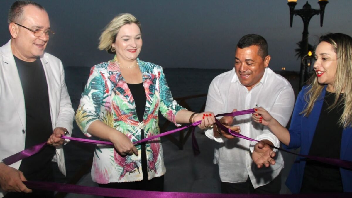 Prefeitura de Araruama inaugura a 2ª maior orla urbanizada à margem da água do Estado