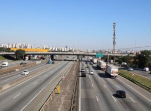 PAC prevê mais de 300 obras em rodovias e ferrovias