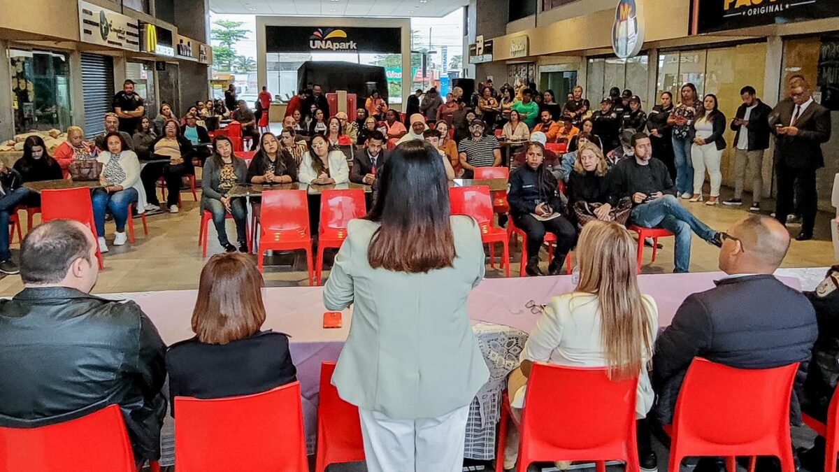 Debates no Shopping UnaPark em Tamoios: Conscientização e Enfrentamento contra a Violência à Mulher