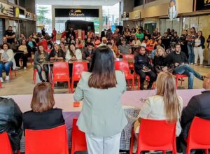 Debates no Shopping UnaPark em Tamoios: Conscientização e Enfrentamento contra a Violência à Mulher