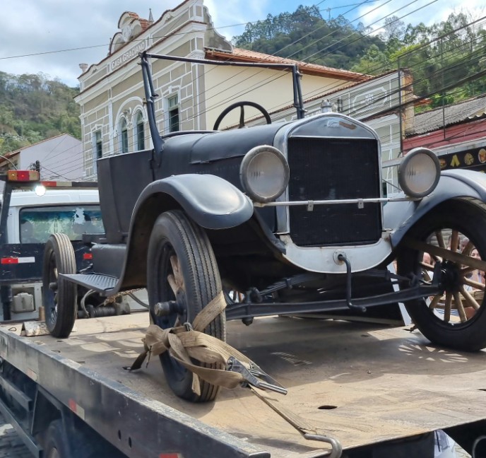 Bom Jardim RJ: Museu Fazenda Recebe Doação de Rara Pickup Ford Modelo T de 1926