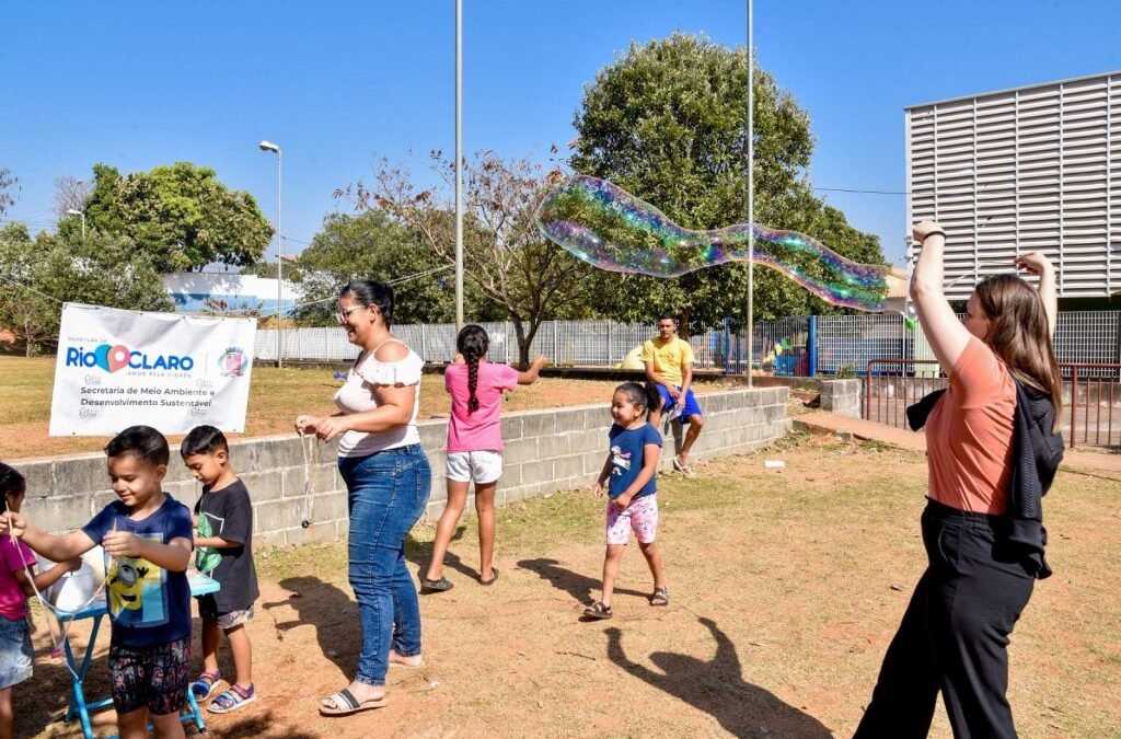 Crianças participam do agita escola sábado no Cervezão