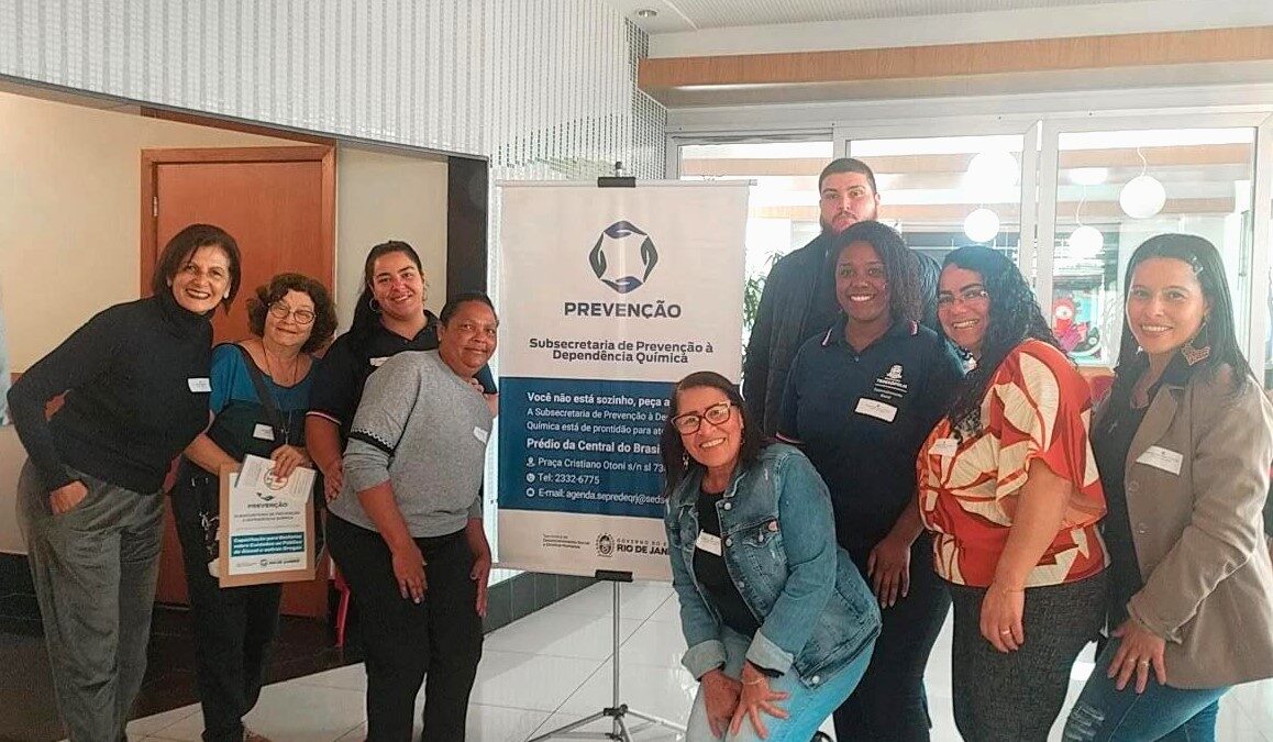 Prevenção e cuidados contras as drogas: Equipe da Secretaria de Assistência Social e Direitos Humanos de Teresópolis participa de capacitação no Rio de Janeiro