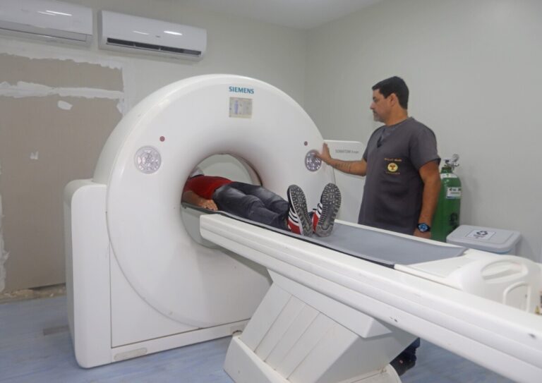 Hospital de Búzios Realiza 3.600 Exames de Tomografia em Moderno CDI