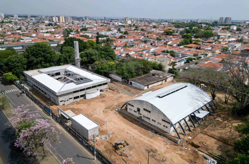Com fatec, vila operária mantém tradição de abrigar setor educacional