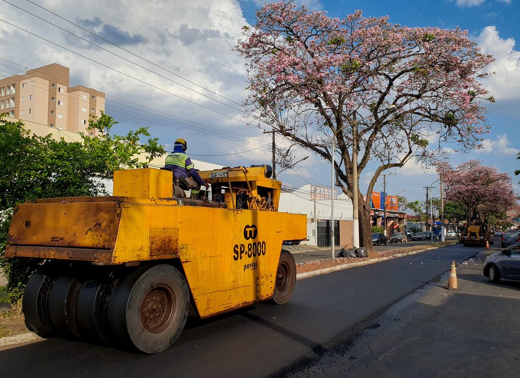 Trechos do novo wenzel e da vila operária recebem recapeamento