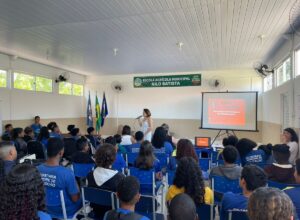 Programa de Erradicação do Trabalho Infantil de Cabo Frio promove palestra para alunos da Escola Agrícola Municipal Nilo Batista