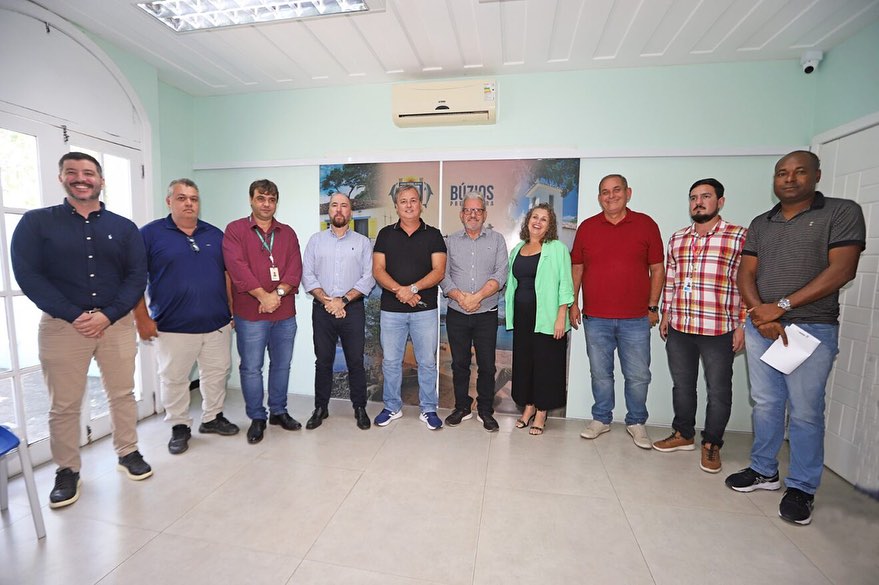 Reunião com a Enel Promete Transformações na Energia de Búzios