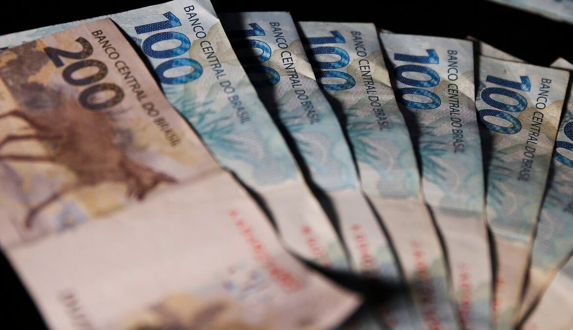 Mercado eleva para 2,89% projeção de crescimento da economia em 2023