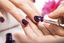 Saquarema: Prefeitura abre vagas para cursos de Manicure e Ecoturismo