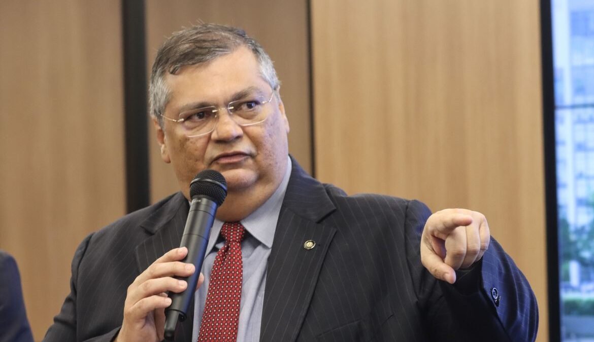 Polícia Federal vai investigar irregularidades em acordos da Lava Jato