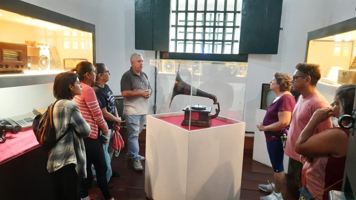 ’Caminhos de Maricá em Ação’ leva visitantes para conhecer patrimônio histórico da cidade