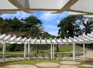 Parque Garota de Ipanema é reinaugurado no Rio após reforma 