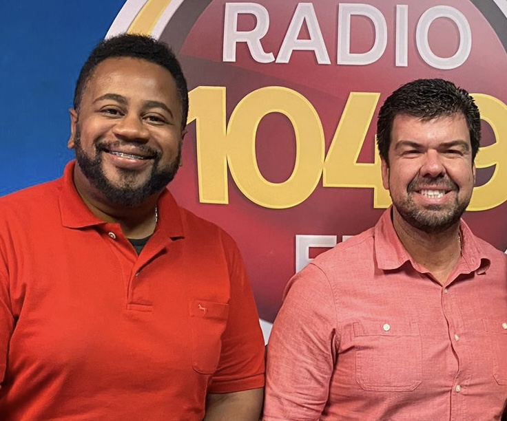 Prefeito de Macaé destaca desenvolvimentos em entrevista na Rádio Energia