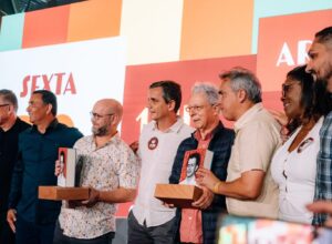 FLIM 2023: Filosofia e música levam multidão à Cidade do Livro