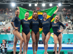 Brasil é prata na disputa por equipes na ginástica artística feminina