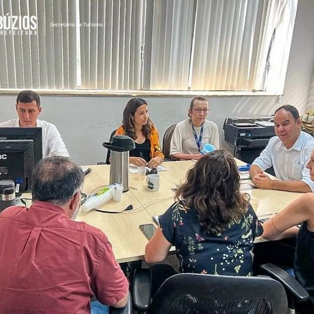 Búzios: Secretaria de Turismo se reúne com Instituto Estadual de Engenharia e Arquitetura