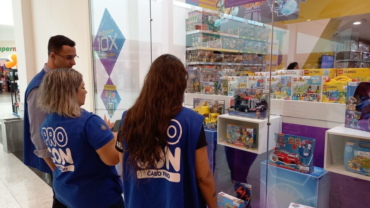 Procon Cabo Frio inicia rondas para fiscalização do comércio no município