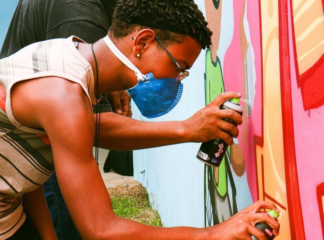 Búzios: Workshop de Grafite deixa muros do CRAS de José Gonçalves mais humanizado e acolhedor