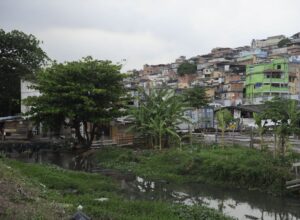 Mil policiais atuarão em operação conjunta com forças federais na Maré