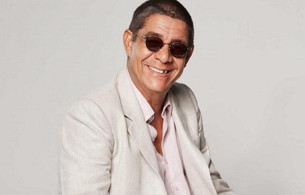 Zeca cumpre tour na Europa com shows lotados
