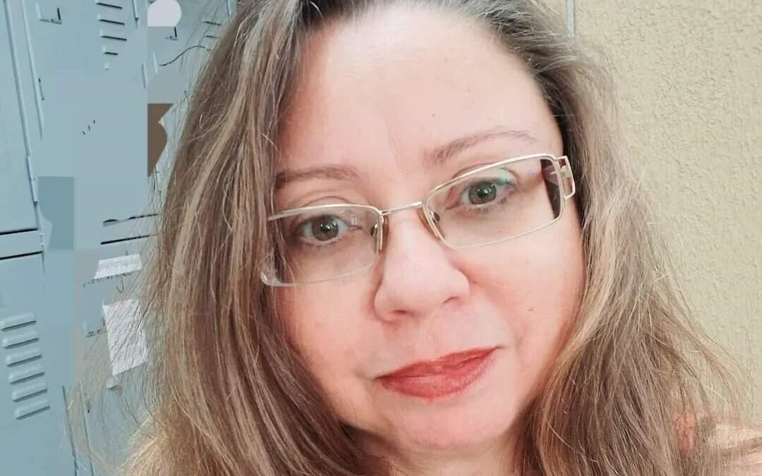 Professora da Escola Municipal Prof. Edilson Duarte participa no IV Seminário de Ensino do Colégio Pedro II
